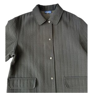 J. McLaughlin Black Quilted Snap Jacket Barn Coat Women M Pockets Equestrian